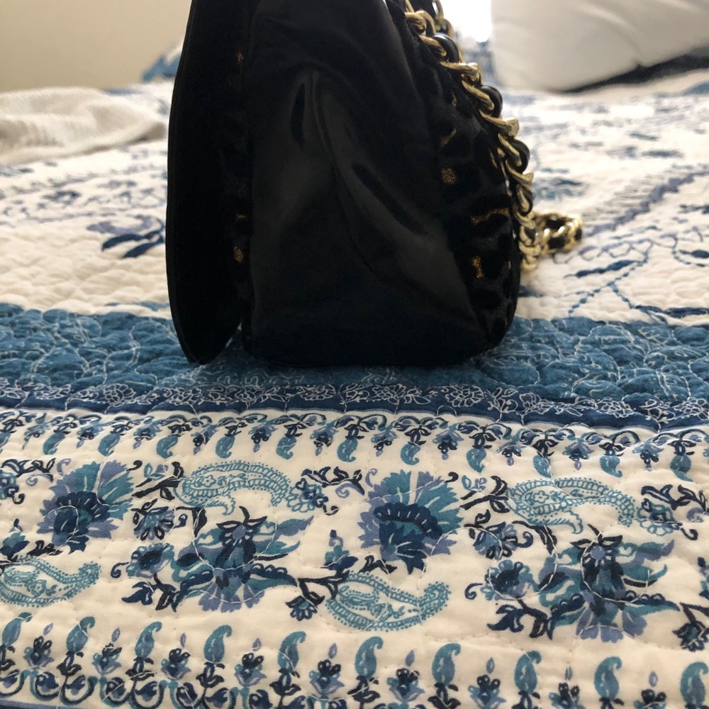 Betsy Johnson purse / bag. - Picture 7 of 7